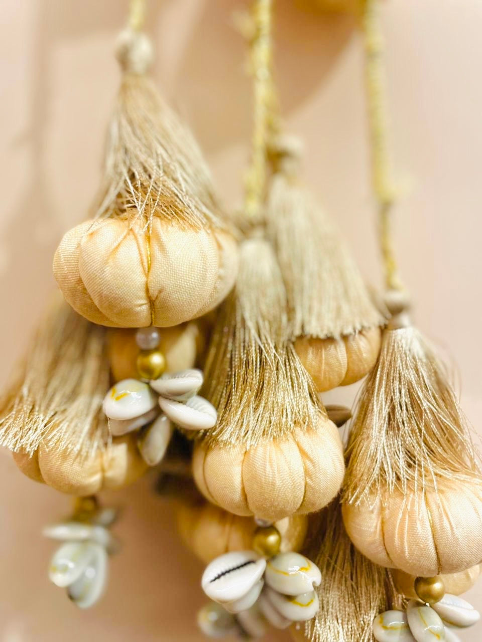 Ivory Gold Cowrie Tassel Paranda
