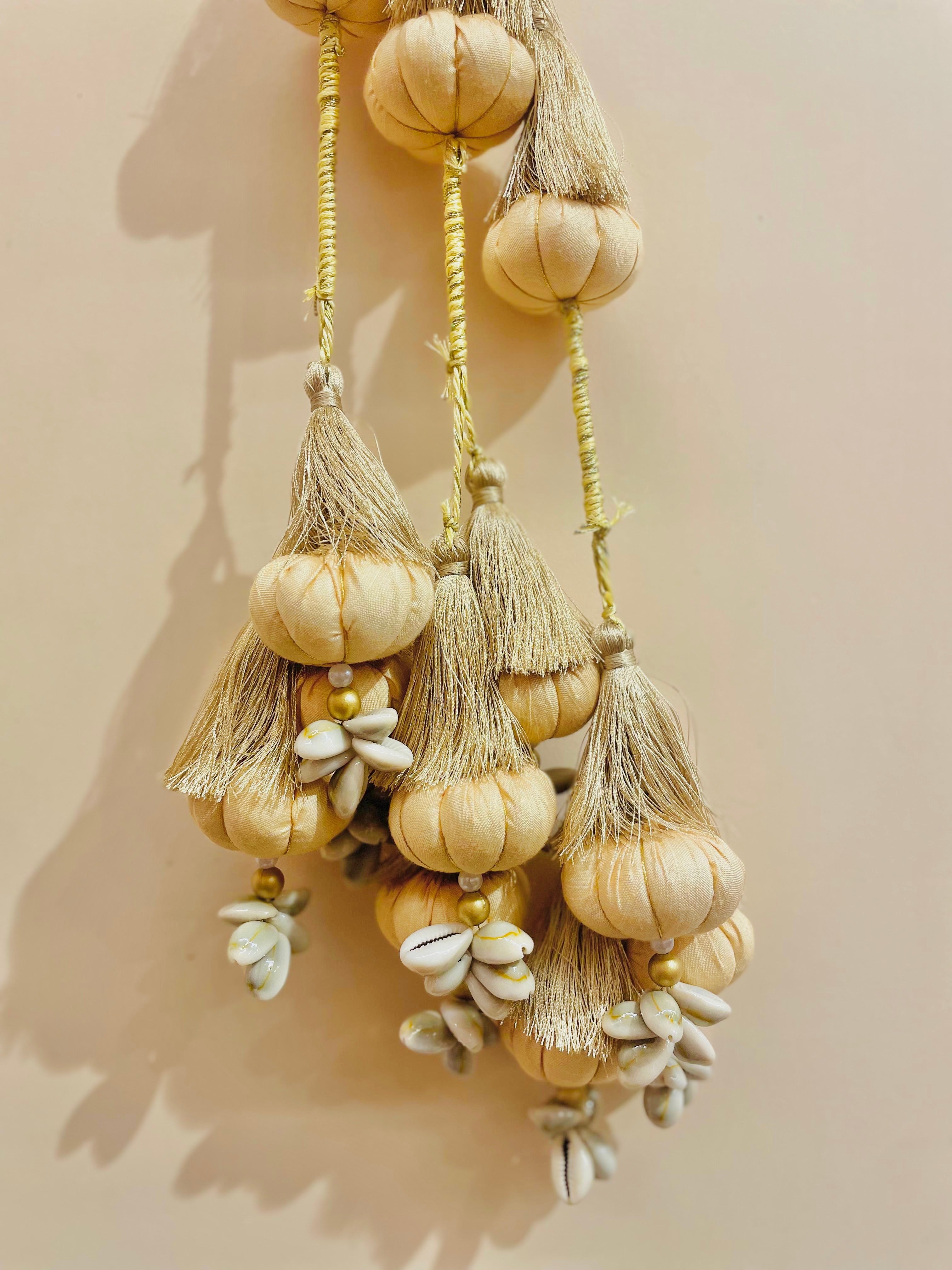 Ivory Gold Cowrie Tassel Paranda