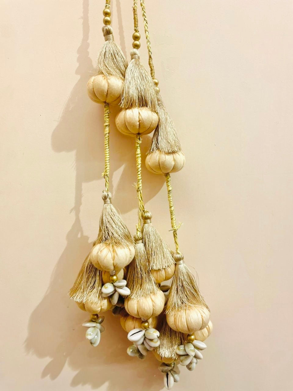 Ivory Gold Cowrie Tassel Paranda