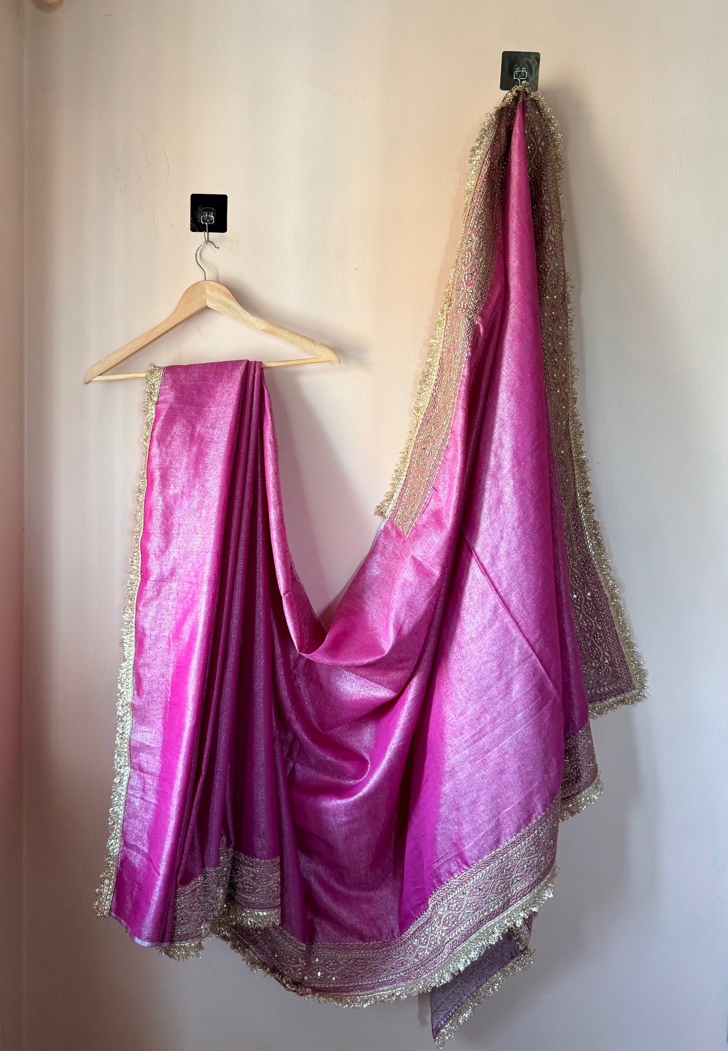 Heavy Zardozi Border Pure Tissue Linen Saree – Zarbaft