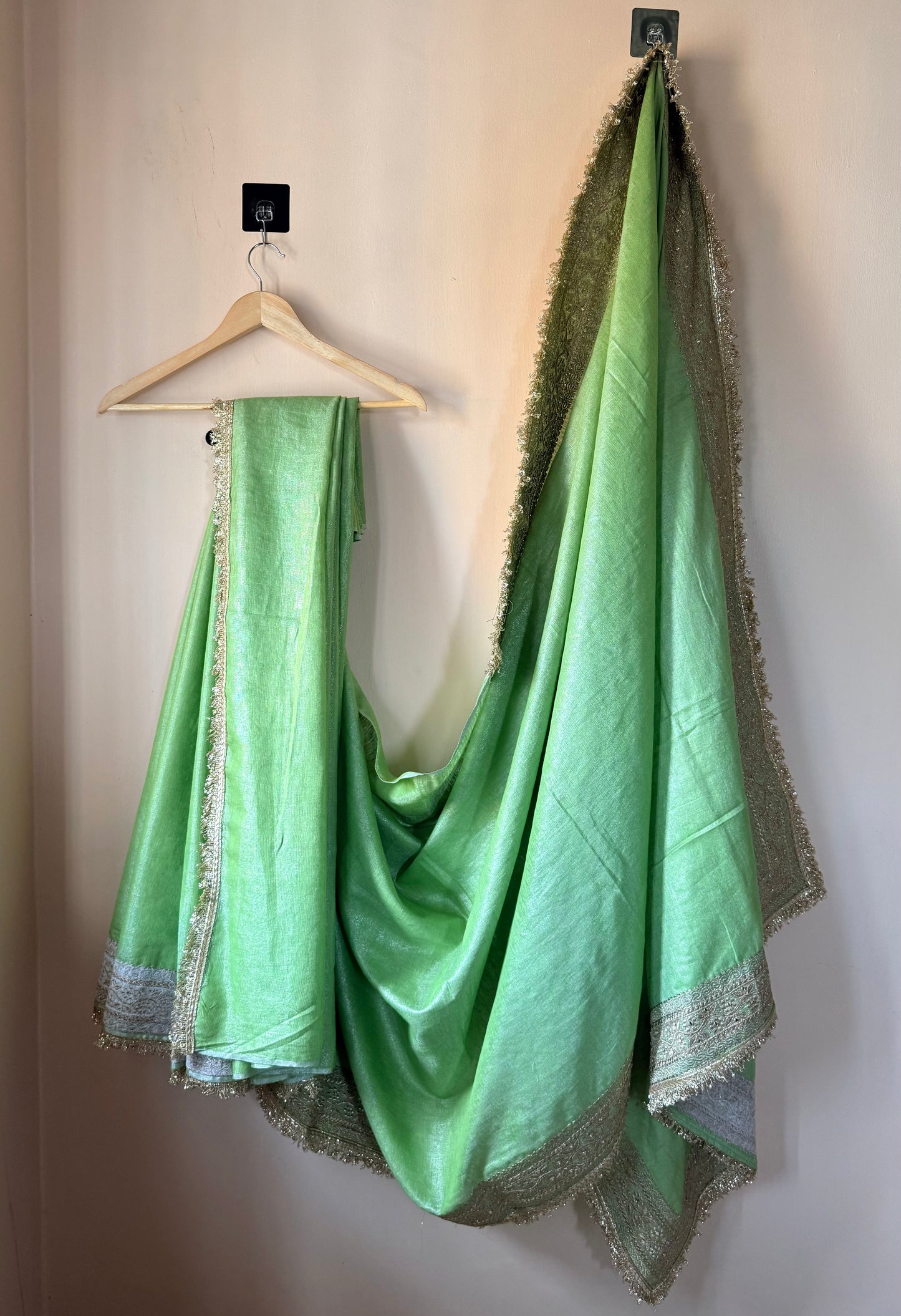 Heavy Zardozi Border Pure Tissue Linen Saree – Zarbaft