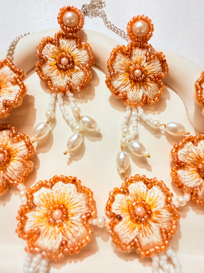 Necklace Set  Handmade Flower From Thread And Pearl