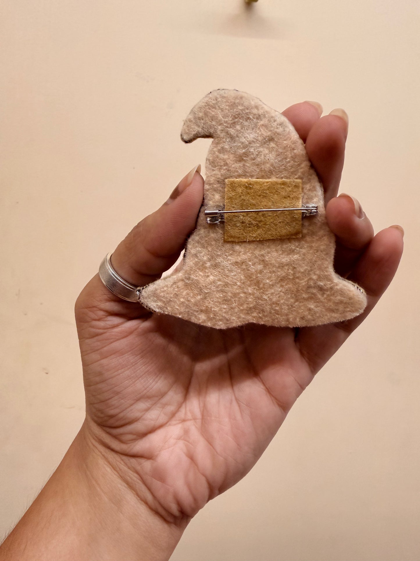 Sorting Hat Embroidered Brooch back