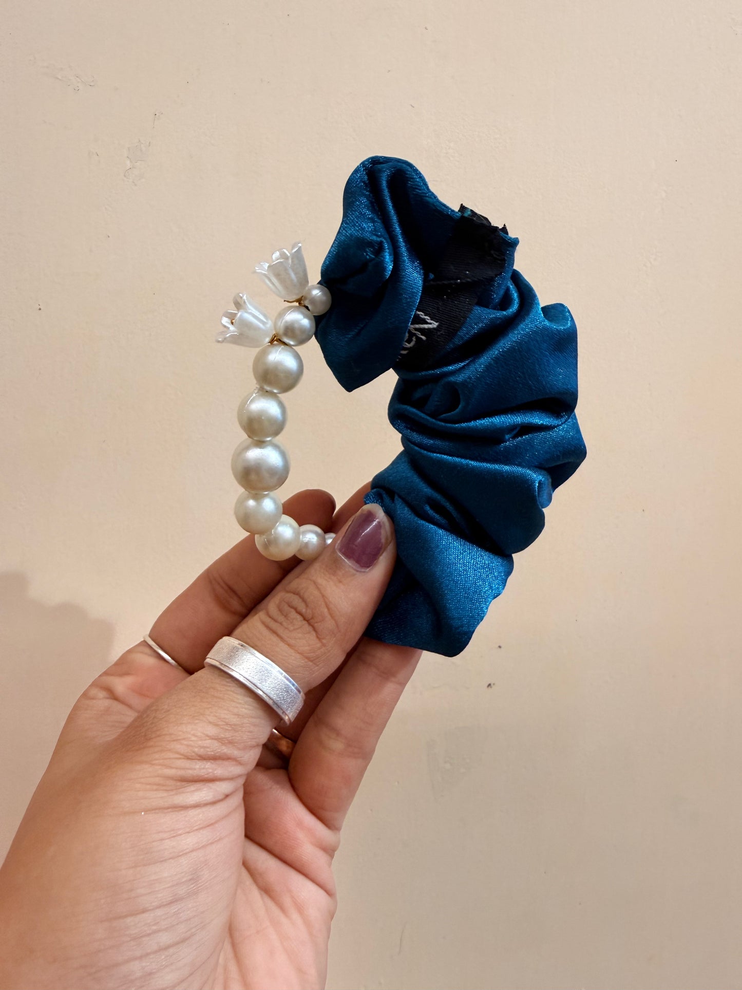 Pearl Handle Scrunchie - Teal