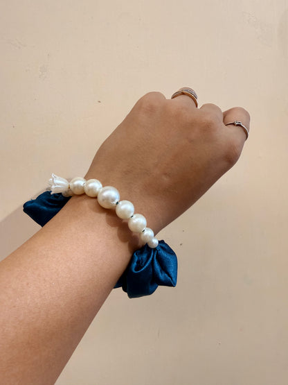 Pearl Handle Scrunchie - Teal