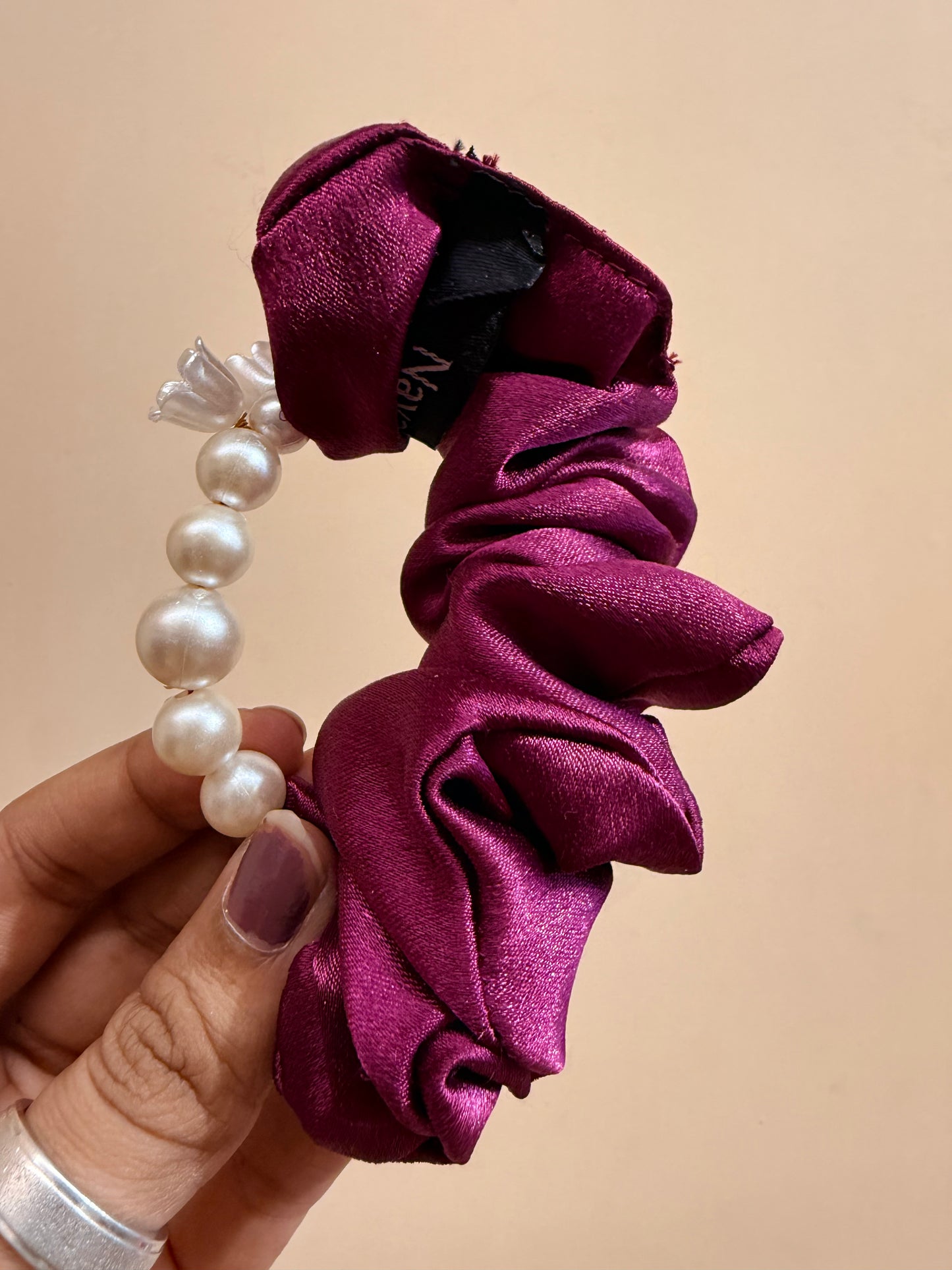 Pearl Handle Scrunchie - Wine