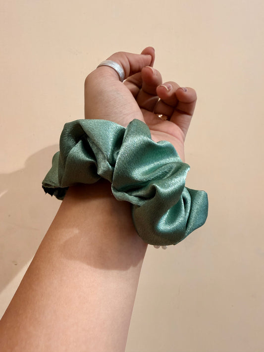 Pearl Handle Scrunchie - Sage Green