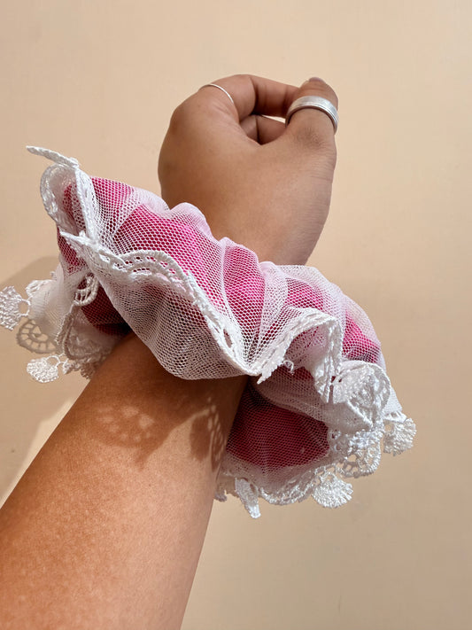 Organza Net Lace Scrunchie - Powdered Pink