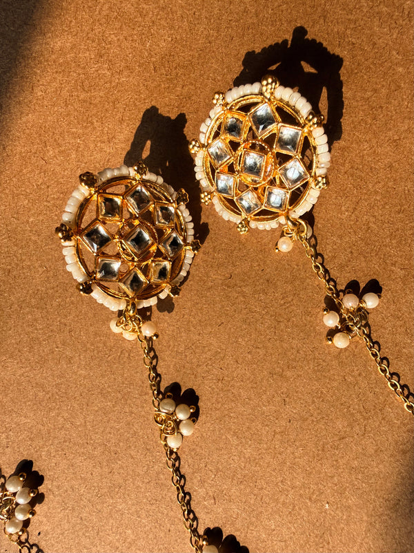 Sheesh Mahal Earrings - image 3