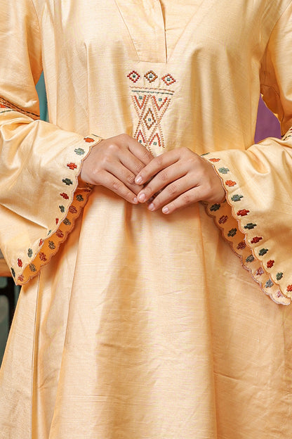 Off White Viscose Hand Embroidered Kurta Pant Set for Women